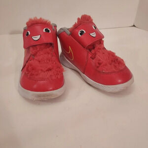 Nike Team Hustle D 9 Lil Fast n Furry Sneakers in Size 8 C (Toddler)